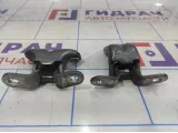 Петли двери передней левой Hyundai i40 (VF) . Комплект.