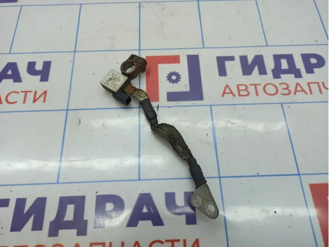 Клемма аккумулятора минус Hyundai i40 (VF) 37180-3Z300.