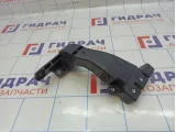 Кронштейн передней панели левый Hyundai i40 (VF) 64136-3Z000.