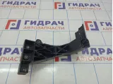 Кронштейн передней панели правый Hyundai i40 (VF) 64146-3Z000.