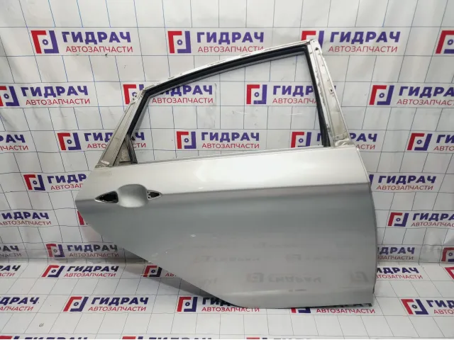 Дверь задняя правая Hyundai i40 (VF) 77004-3Z300