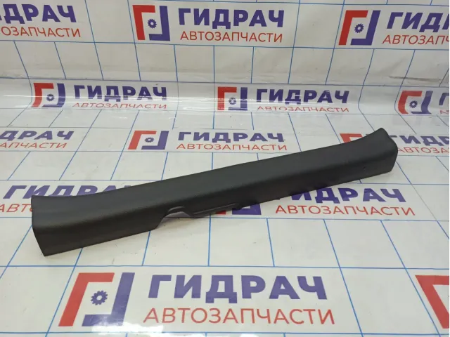 Накладка порога (внутренняя) передняя левая Hyundai i40 (VF) 858713Z000RY
