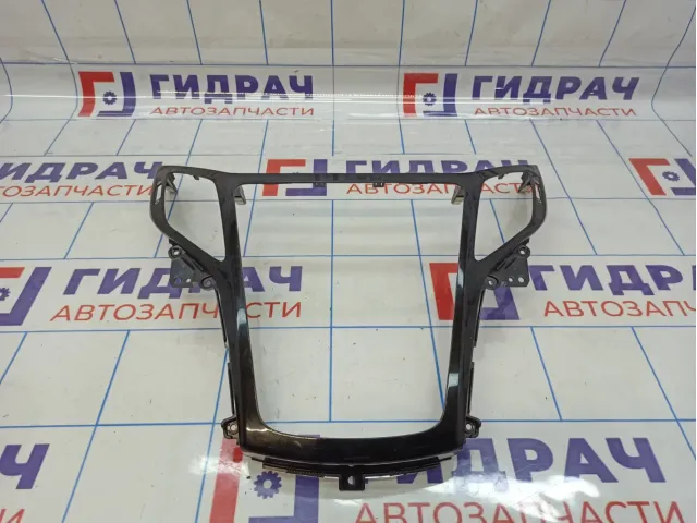 Рамка магнитолы Hyundai i40 (VF) 847413Z000YHG