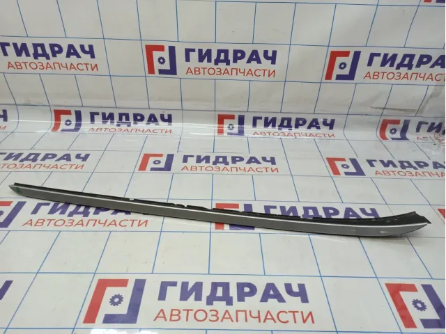 Молдинг лобового стекла правый Hyundai i40 (VF) 86132-3Z000