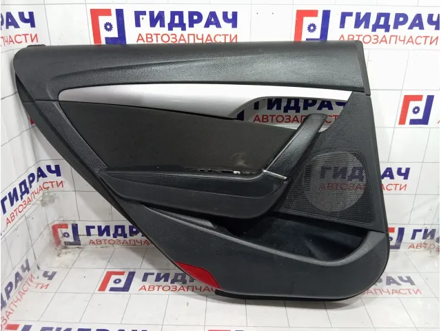 Обшивка двери задней левой Hyundai i40 833073Z110RY2