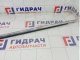 Накладка стекла переднего правого Hyundai i40 822203Z000
