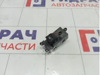 Кнопка стеклоподъемника заднего левого Hyundai i40 935803Z000