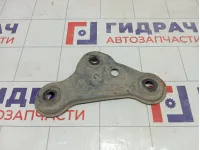Кронштейн балки передний правый Hyundai i40 624773Z000