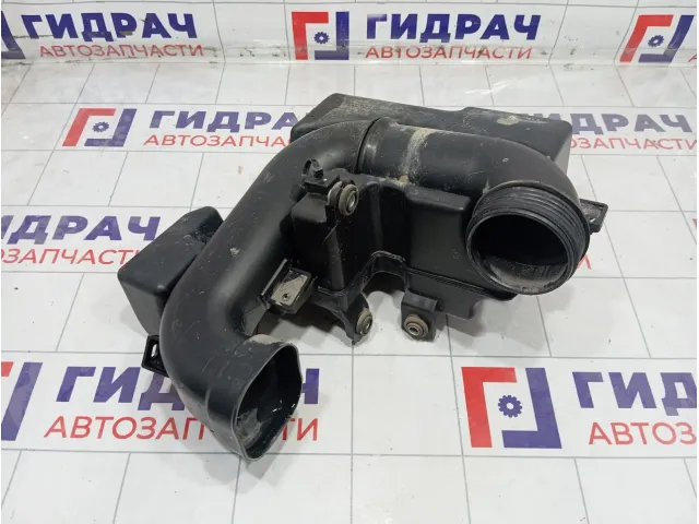 Резонатор воздушного фильтра Hyundai i40 282203Z100