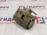 Суппорт тормозной передний правый Hyundai i40 581303Z100