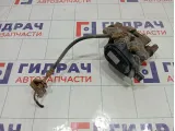 Суппорт тормозной задний левый Hyundai i40 582103Z100