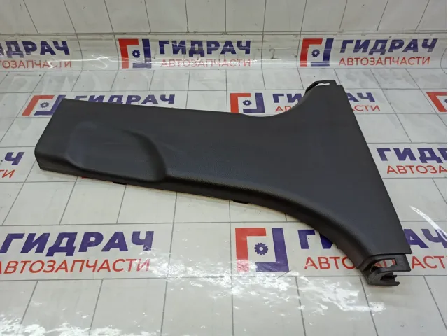 Обшивка стойки средней правой нижняя Hyundai i40 858453Z000RY