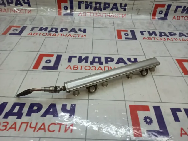 Топливная рампа (топливная рейка) Hyundai i40 353402E001