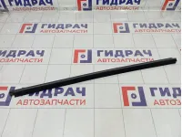 Уплотнитель стекла заднего левого Hyundai ix35 832312S000