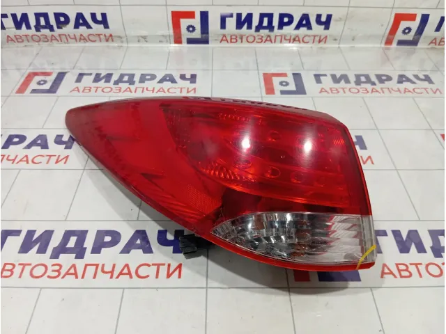 Фонарь задний наружный левый Hyundai ix35 924012Y000