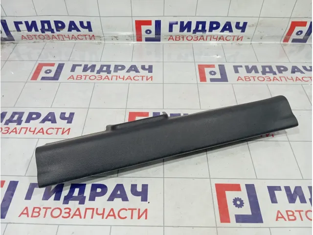 Накладка порога внутренняя передняя правая Hyundai ix35 858812Y0009P
