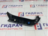 Обшивка двери багажника правая Hyundai ix35 817402Y0009P