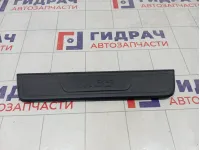 Накладка порога внутренняя передняя правая Hyundai ix35 858882Y100