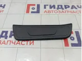 Накладка порога внутренняя задняя правая Hyundai ix35 858892Y000