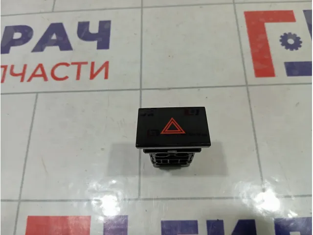 Кнопка аварийной сигнализации Hyundai ix35 937902S100BLH