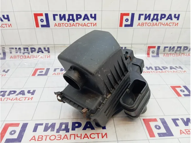 Корпус воздушного фильтра Hyundai ix35 281102S100