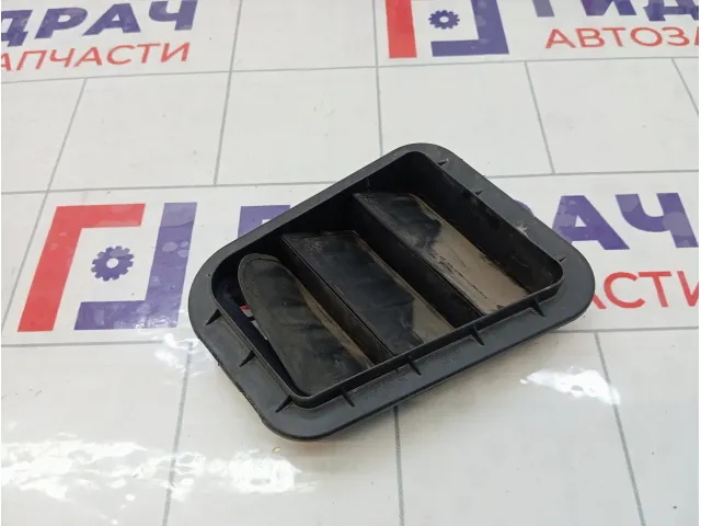 Решетка вентиляционная правая Hyundai ix35 975102F200