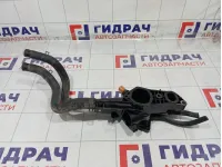 Корпус термостата Hyundai ix35 256002G400