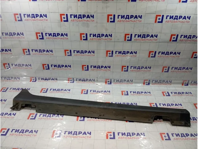 Накладка порога правая Hyundai ix35 877522S000