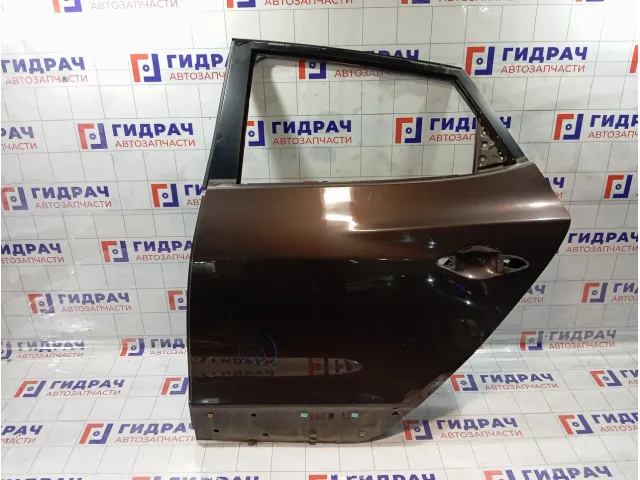 Дверь задняя левая Hyundai ix35 770032Y011