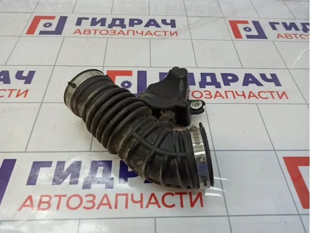 Патрубок воздушного фильтра Infiniti G35 (V36) 16576JK21A