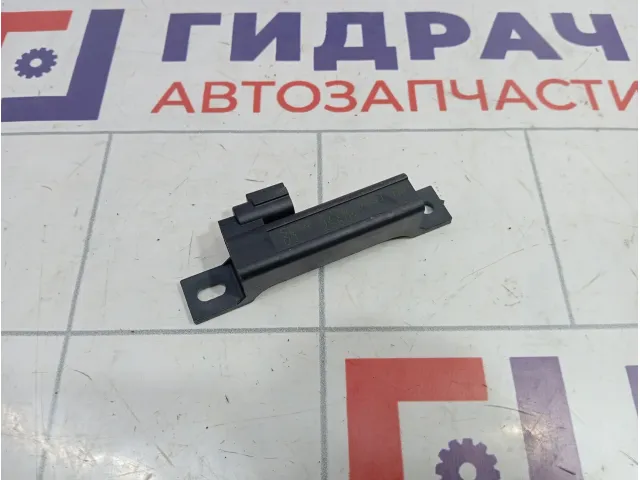 Антенна Infiniti G37 (V36)