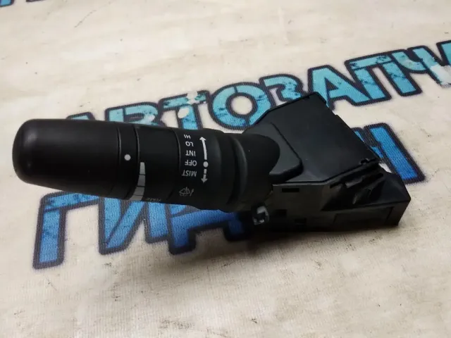 Переключатель стеклоочистителей Infiniti M35 2007 25260EH50A Отличное состояние