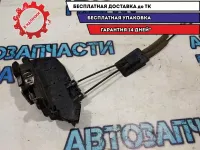 Замок двери задней правой Infiniti M35 2007 82500EG000 Отличное состояние