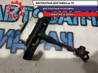 Ограничитель двери передней левой Infiniti M35 2007 80431EG00B Отличное состояние