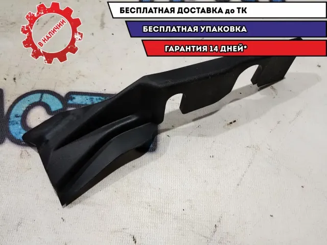 Накладка ветровой панели левая Infiniti M35 2007 Отличное состояние