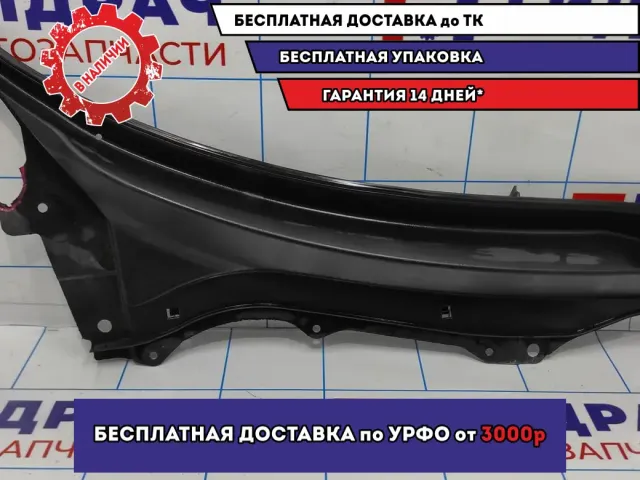 Решетка под лобовое стекло правая Infiniti FX-35 (S50) 64895-CG000. Дефект крепления.