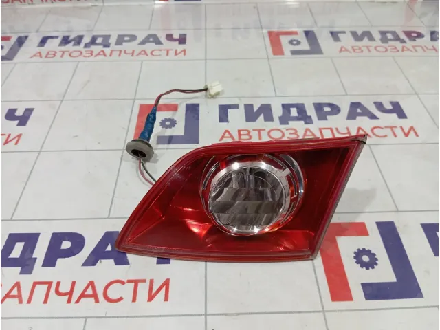 Фонарь задний внутренний правый Infiniti FX35 26540CG000