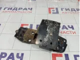 Кронштейн усилителя бампера передний левый Infiniti FX35 62211CG000