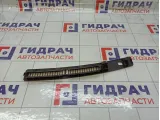 Дефлектор воздушный на торпедо правый Infiniti FX35 68742CG000