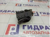 Дефлектор воздушный правый Infiniti FX35 68760CG000