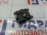 Моторчик заслонки отопителя (печки) Infiniti FX35 3F12030850
