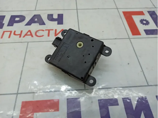 Моторчик заслонки отопителя (печки) Infiniti FX35 3K01030820