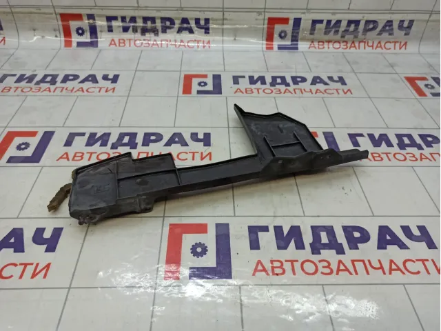 Воздуховод радиатора правый Infiniti FX35 62810CG000