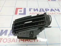 Дефлектор воздушный левый центральный Infiniti FX35 (S50) 68751-CL70A