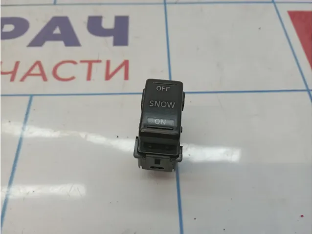 Кнопка многофункциональная Infiniti FX35 (S50) 25130-EG000