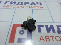 Кнопка стеклоподъемника задняя Infiniti FX35 (S50) 25411-AX600