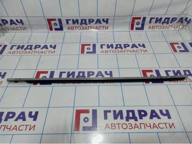 Накладка стекла переднего правого Infiniti FX37 (S51) 80820-1CA0A