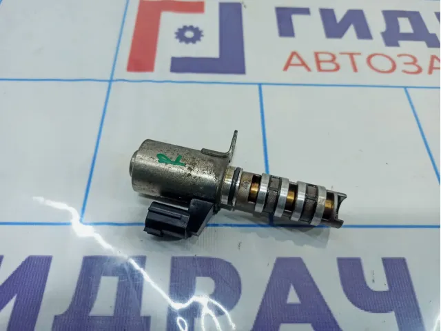 Клапан электромагнитный изменения фаз ГРМ правый Infiniti FX37 (S51) 23796-JK20B