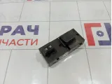 Кнопка стеклоподъемника переднего правого Infiniti FX50 25411JL20A