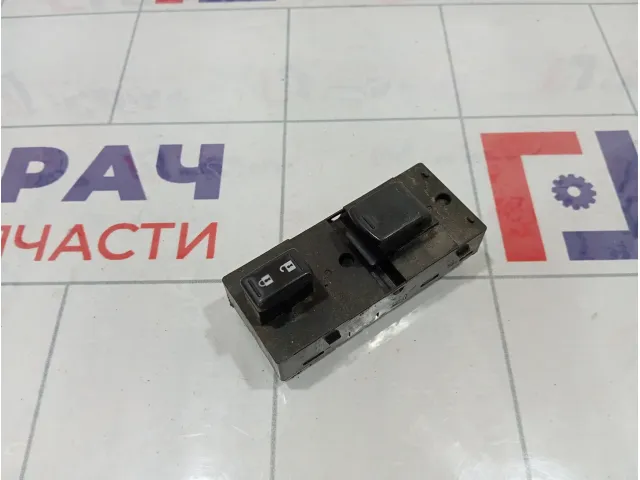 Кнопка стеклоподъемника переднего правого Infiniti FX50 25411JL20A
